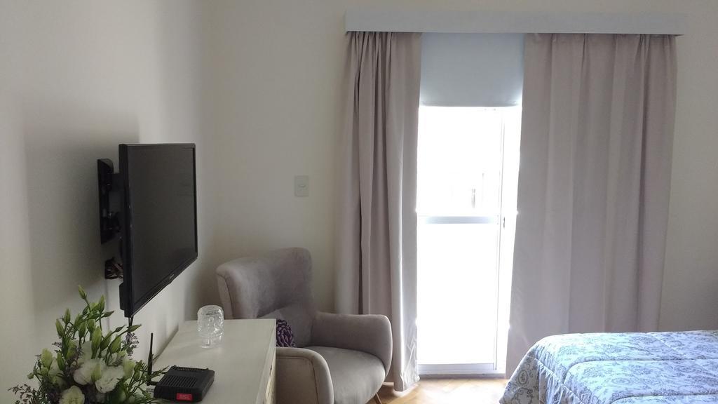 Apartamento Las Heras Buenos Aires Bagian luar foto